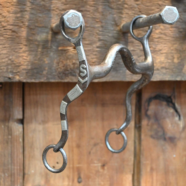 Bits, Curbs & Accessories
