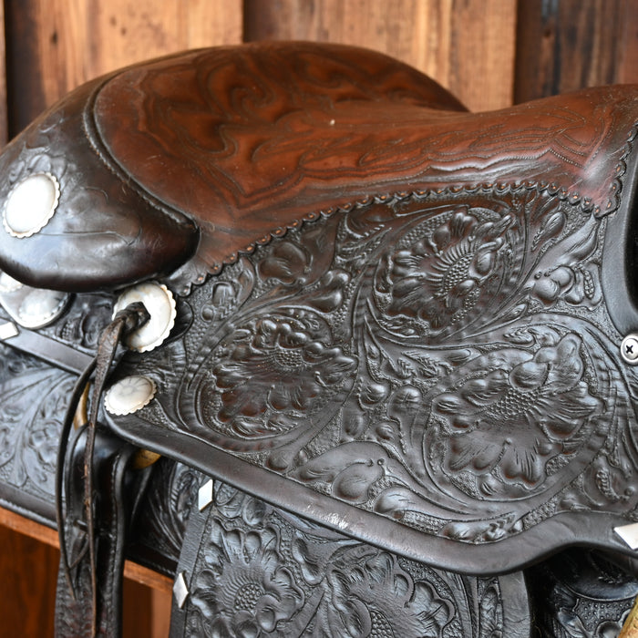Antique Hereford Tex-Tan Saddle