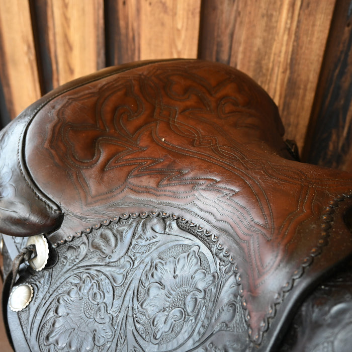 Antique Hereford Tex-Tan Saddle