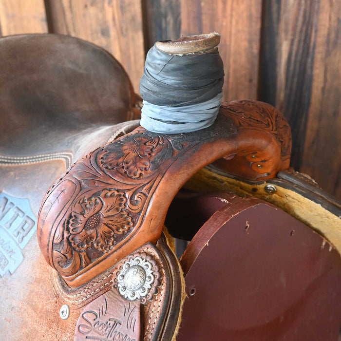 15" USED SCOTT THOMAS TEAM ROPING SADDLE