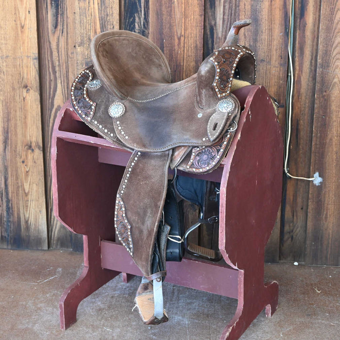 15" USED MASTER BARREL SADDLE Saddles - Used Master Saddles