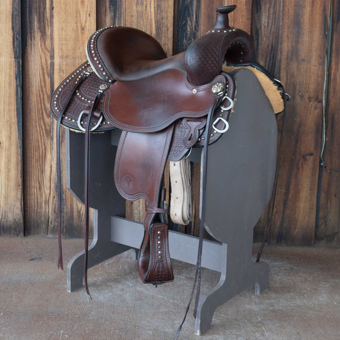 16" USED CIRCLE Y TRAIL SADDLE