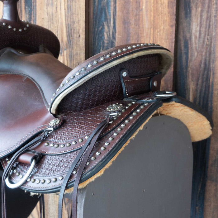 16" USED CIRCLE Y TRAIL SADDLE