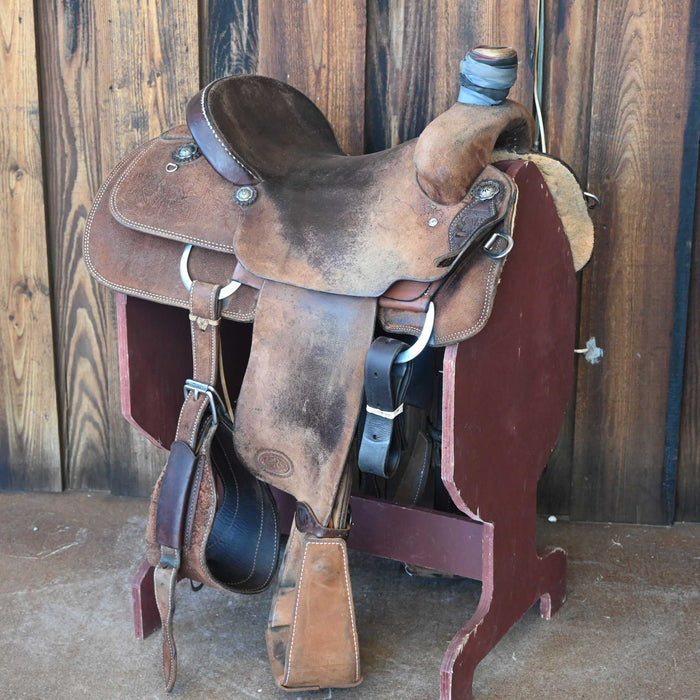 15" USED NRS TEAM ROPING SADDLE Saddles - Used NRS