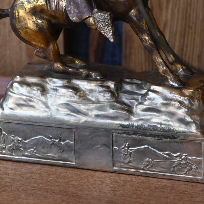 Vintage 1950's Cowboy Roping with a Gold finish Collectibles MISC