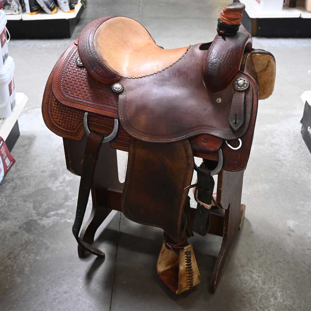 15" USED ROPING SADDLE Saddles SHOPMADE