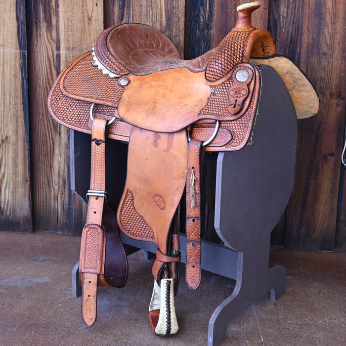 16" USED BILLY COOK TEAM ROPING SADDLE