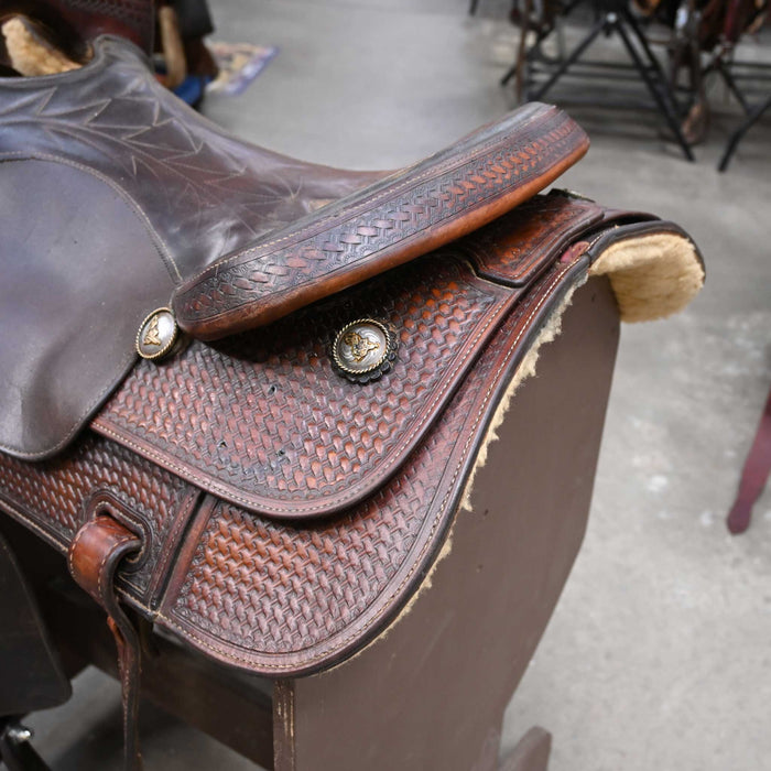 17" USED Mc GURIE CUTTING SADDLE