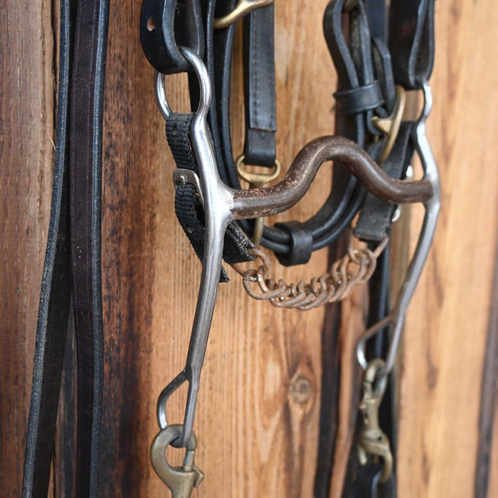 Solid Port Bridle Rig Sale Barn MISC