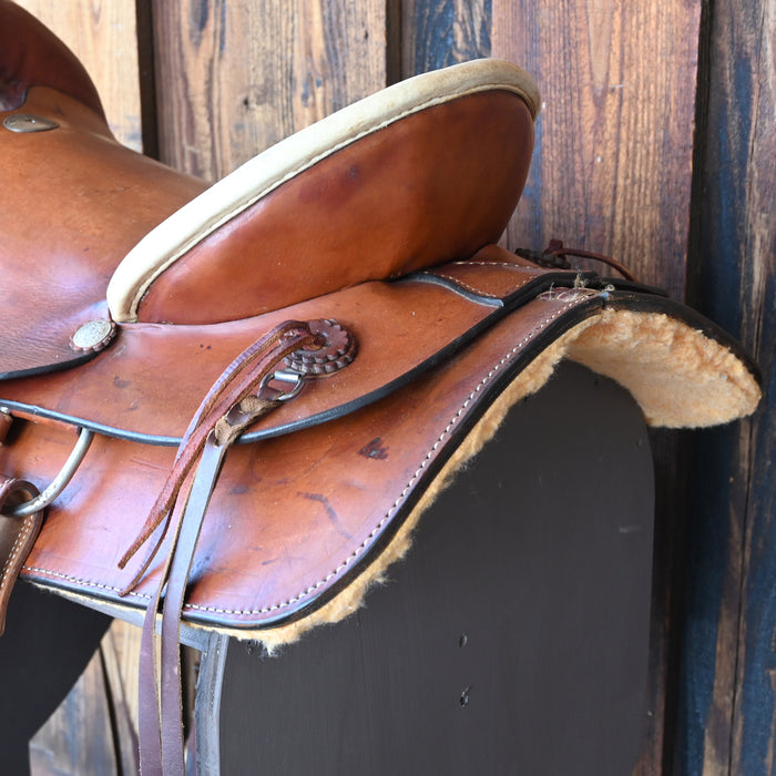 17.5" USED CIRCLE T RANCH SADDLE