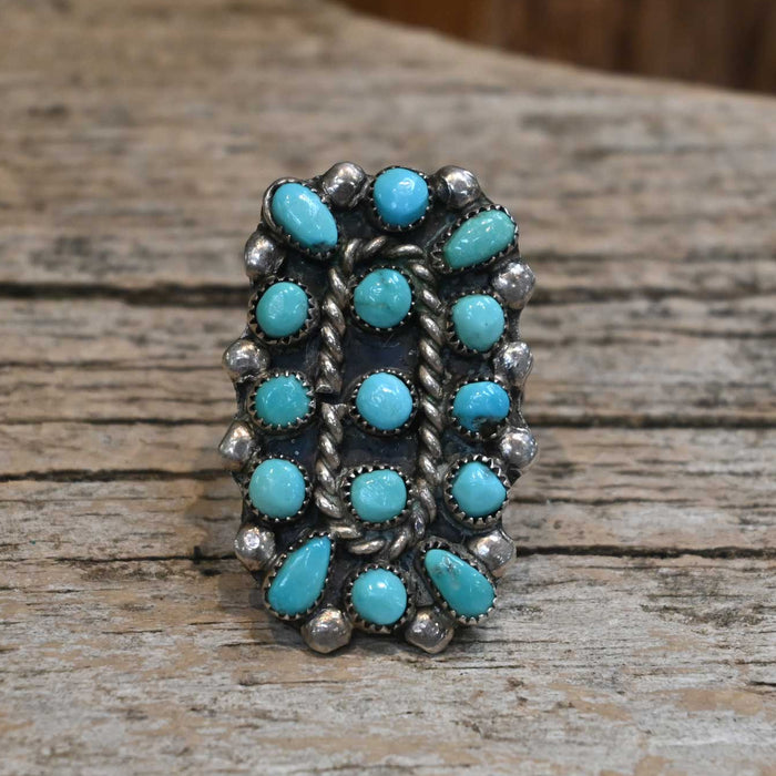 Vintage Size 8.5 Turquoise Cluster Ring WOMEN - Accessories - Jewelry - Rings Misc