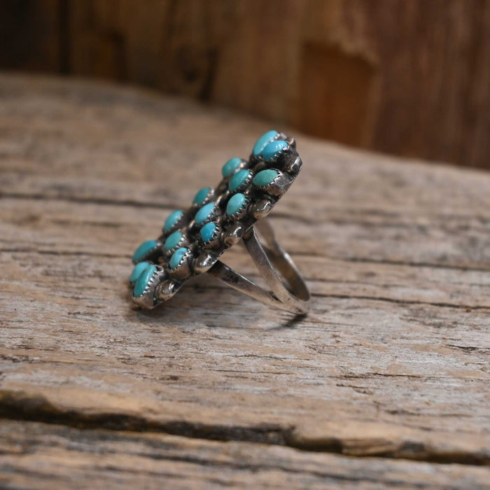Vintage Size 8.5 Turquoise Cluster Ring WOMEN - Accessories - Jewelry - Rings Misc