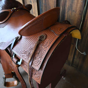 15.5" USED STERLING WADE SADDLE