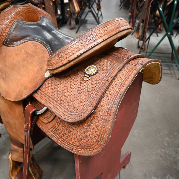 16" USED COWBOY SUPPLY TEAM ROPING SADDLE Saddles - Used Cowboy Supply