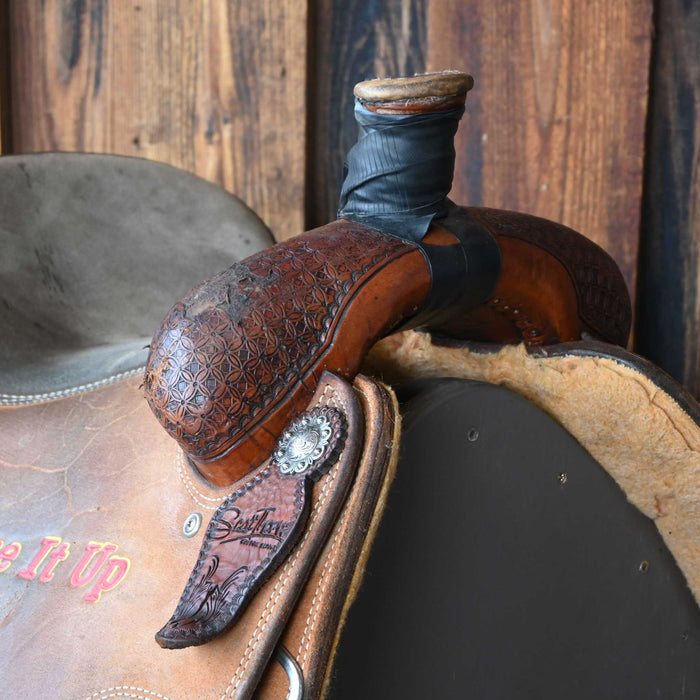 14.5" USED SCOTT THOMAS TEAM ROPING SADDLE