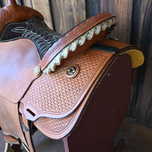 15.5" USED FORT WORTH ROPING SADDLE