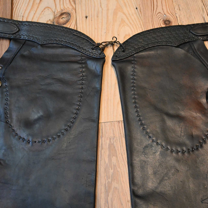 1930's - 40's Vintage Shotgun Chaps Decor