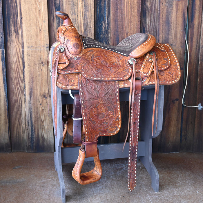 Vintage R.E Donaho Saddle