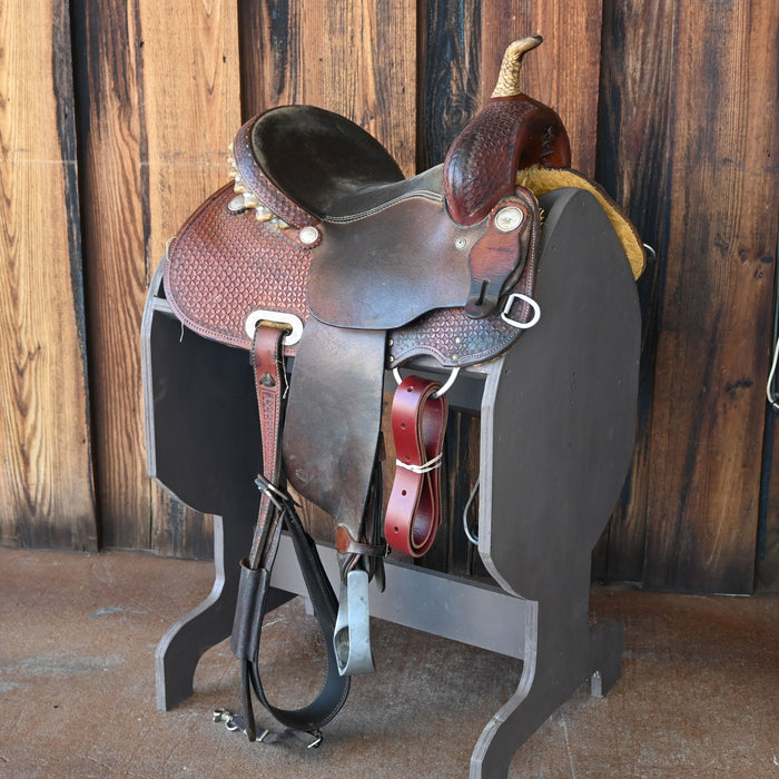 13" USED FOUR T BARREL SADDLE