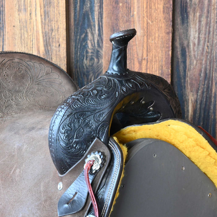 17" USED ROYAL KING BARREL SADDLE