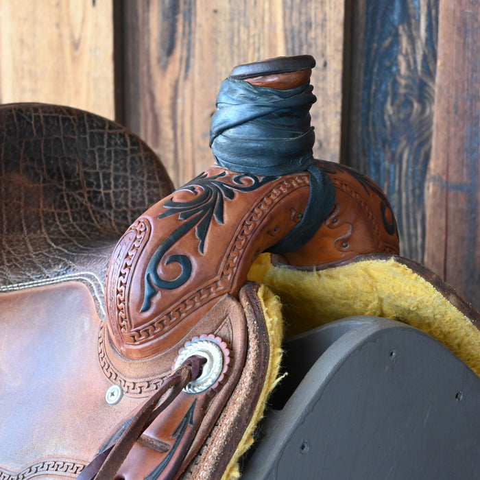 12" USED CORRIENTE JR TEAM ROPING SADDLE