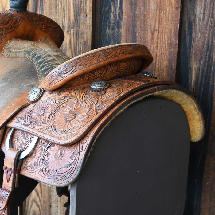 13.5" USED JEFF SMITH TEAM ROPING SADDLE