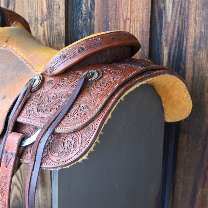16.5" USED JEFF SMITH TEAM ROPING SADDLE