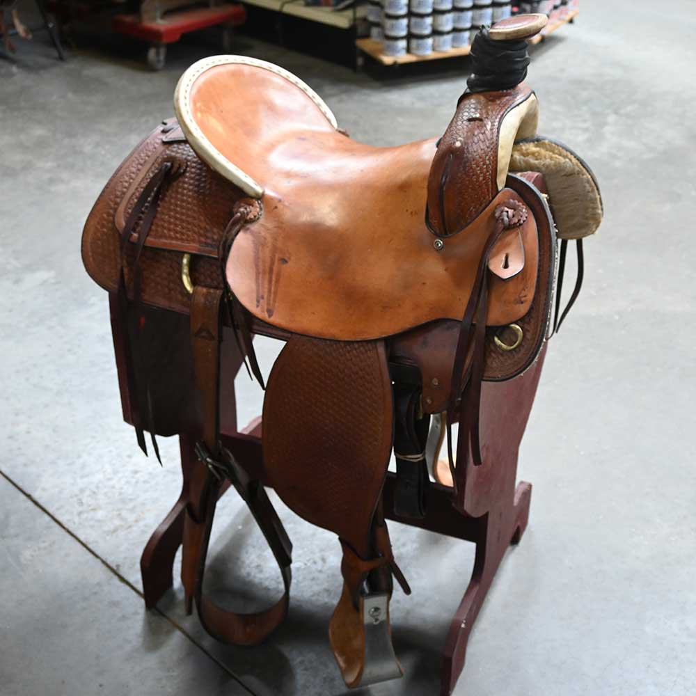 16" USED HEREFORD ROPING SADDLE