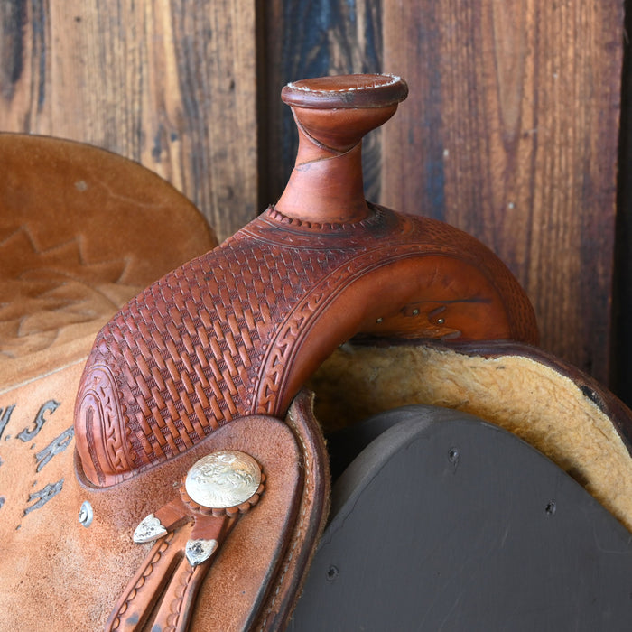 15" USED COURTS TEAM ROPING SADDLE