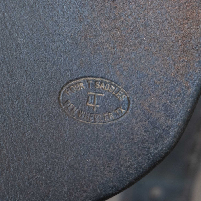 15.5" USED FOUR T TEAM ROPING SADDLE