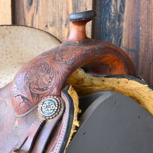 11" USED TWISTER TEAM ROPING SADDLE Saddles - Used Twister Saddle Shop