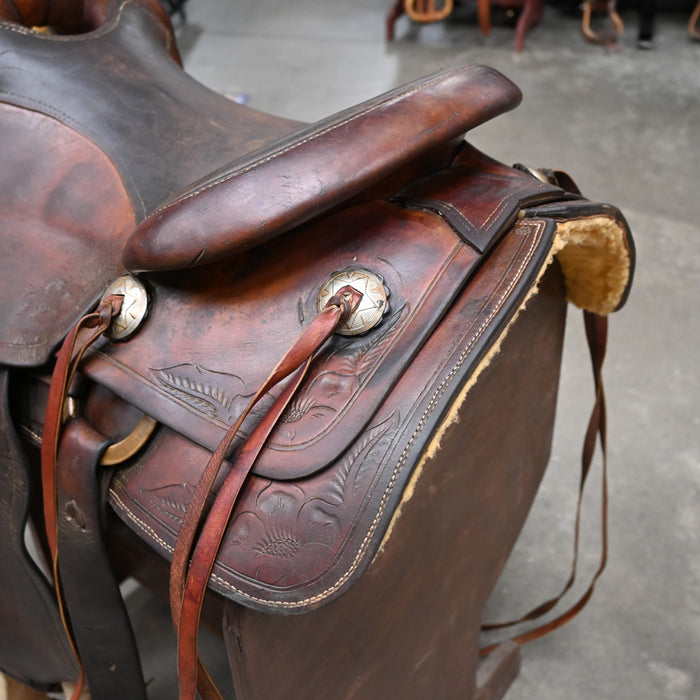 15.5" USED NEWTON BROS RANCH SADDLE Saddles - Used Newton Bros