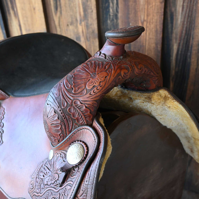 15.5" USED CIRCLE Y EQUITATION TRAIL SADDLE