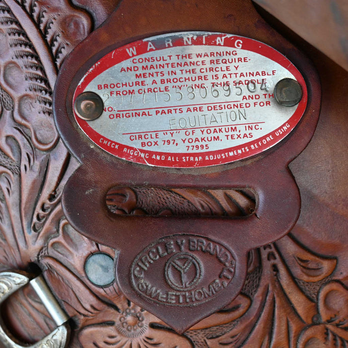 15.5" USED CIRCLE Y EQUITATION TRAIL SADDLE