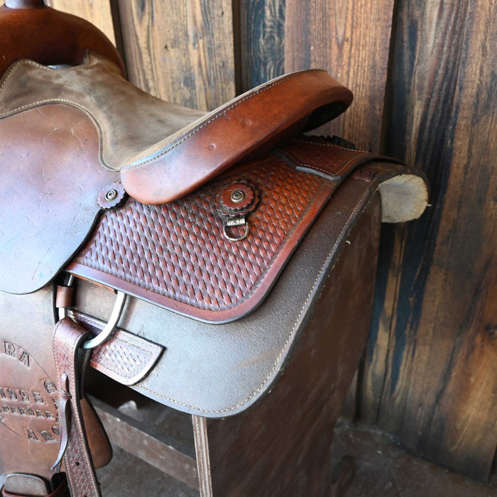 15" USED BIG HORN TRAIL SADDLE