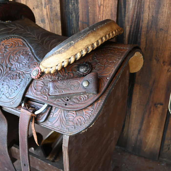 15" USED PAUL AMMERMAN TEAM ROPING SADDLE