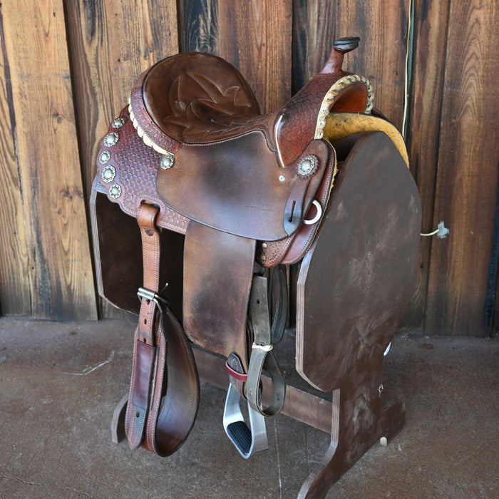 13.5" USED ED AND MARTHA WRIGHT BARREL SADDLE