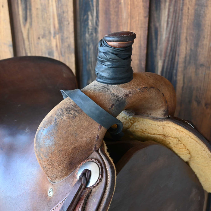 16.5" USED JEFF SMITH RANCH CUTTING SADDLE