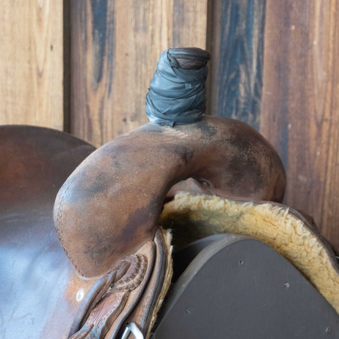 15.5" USED AUSTIN VALIMONT RANCH CUTTER SADDLE