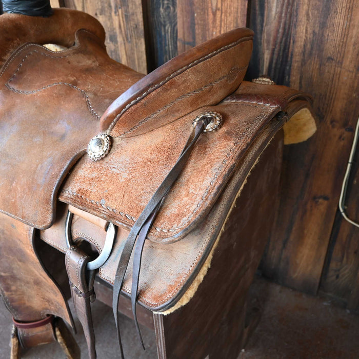 15.5" USED DAVID HASLERIG TEAM ROPING SADDLE