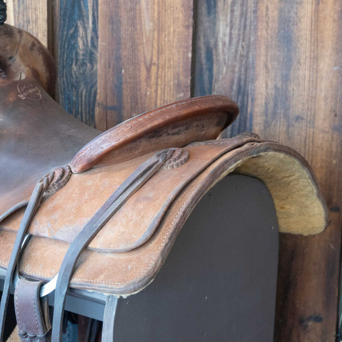 15.5" USED AUSTIN VALIMONT RANCH CUTTER SADDLE