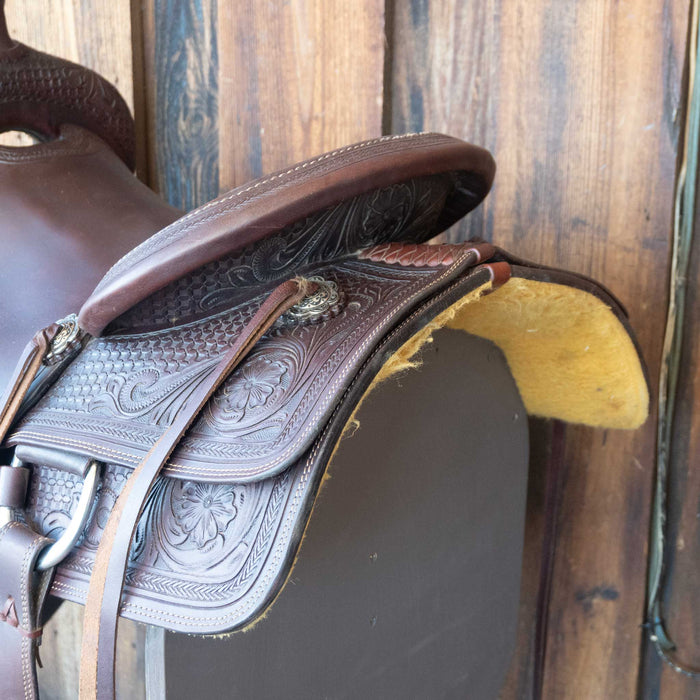 16.5" USED CIRCLE T RANCH CUTTER SADDLE