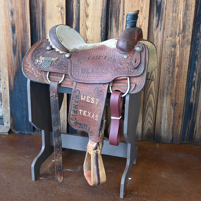 14.5" USED DALE MARTIN TEAM ROPING TROPHY SADDLE