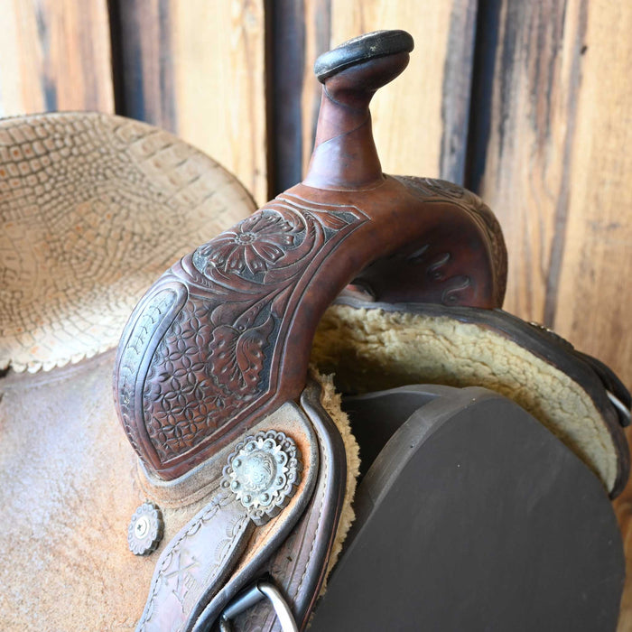 13.5" USED REINSMAN XTREME BARREL SADDLE