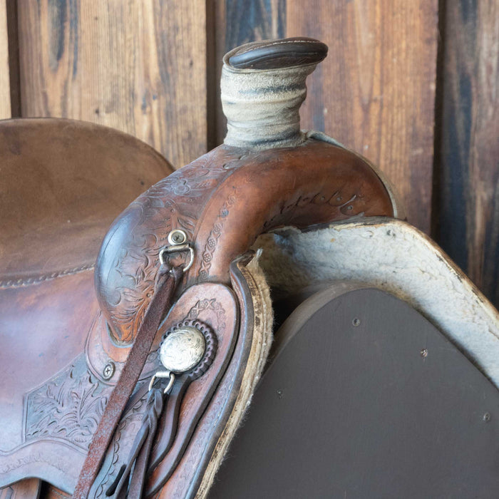 15" USED DALE FREDRICKS TEAM ROPING SADDLE
