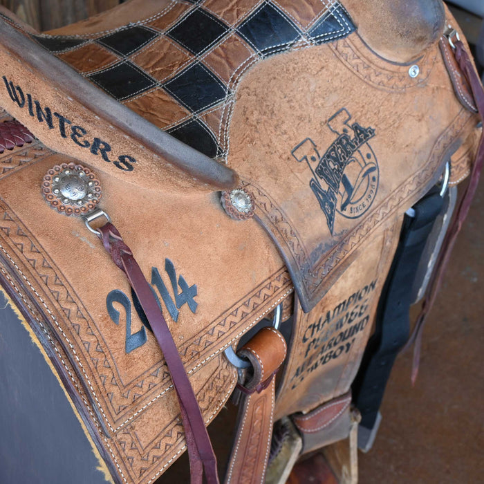 14" USED SLONE ALL AROUND TROPHY SADDLE