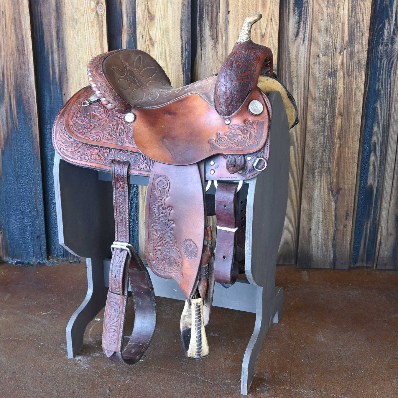 13.5" USED CIRCLE Y BARREL SADDLE Saddles - Used Circle Y Saddlery