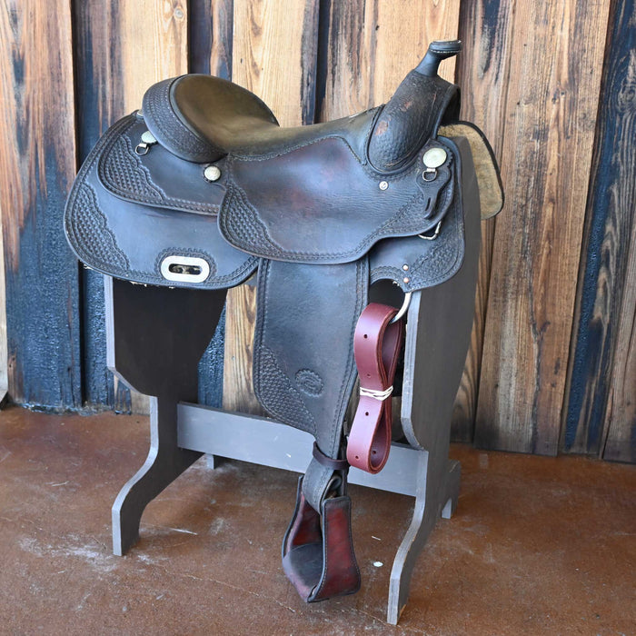 15.5" USED BILLY COOK PRO REINER SADDLE Saddles - Used Billy Cook