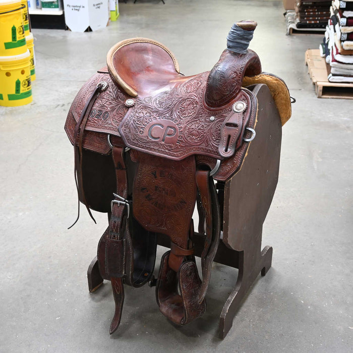 14.5" USED CORRIENTE TEAM ROPING SADDLE