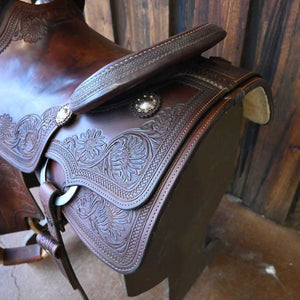 16.5" USED R.RUELAS CUTTING SADDLE